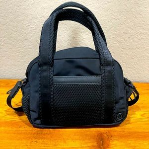 Lululemon Everywhere Duffel Mini 4.5L